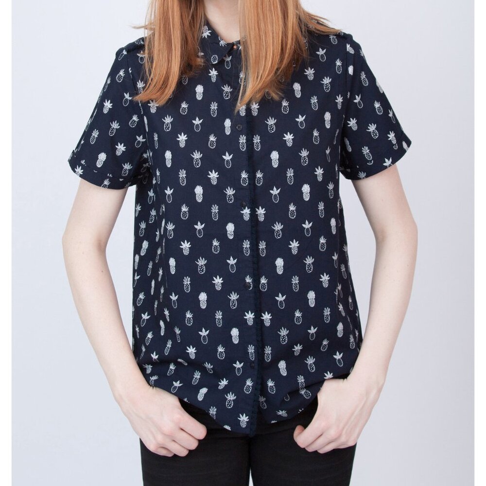 Chinti and Parker Pineapple Short Sleeve Shirt Button Down Navy Blue Fruit S